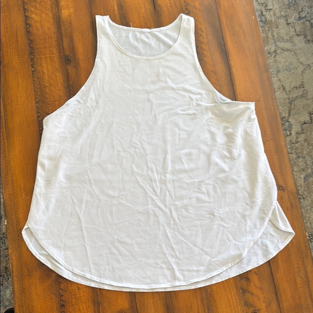 Fabletics White Athletic Sleeveless Women's Top